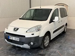 Vit Begagnad 2011 Peugeot Partner Tepee Minibuss | 59 900 kr