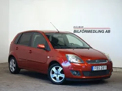 Orange Begagnad 2007 Ford Fiesta Halvkombi | 49 500 kr (Dyr)