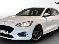 Vit (white) Begagnad 2018 Ford Focus ST-Line Halvkombi | 144 900 kr (Marknadspris)