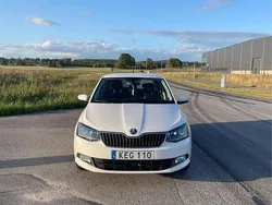 Vit Begagnad 2017 Skoda Fabia Style Halvkombi | 115 000 kr (Marknadspris)