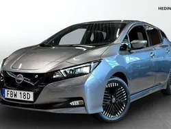 Grå (grey) Begagnad 2022 Nissan Leaf N-Connecta Halvkombi | 209 900 kr (Marknadspris)