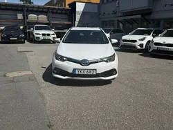 Vit Begagnad 2017 Toyota Auris Touring Sports Comfort Kombi | 97 900 kr (Marknadspris)