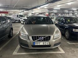 Brun Begagnad 2011 Volvo V70 Kinetic Kombi | 75 000 kr (Superpris)