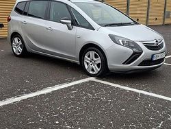 Begagnad 2013 Opel Zafira Tourer Minibuss | 89 000 kr (Lite dyr)