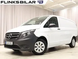 Vit Begagnad 2023 Mercedes Vito Minibuss | 279 900 kr (Superpris)