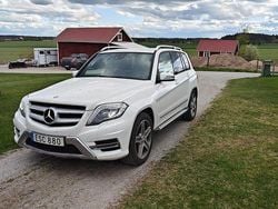 Vit Begagnad 2015 Mercedes GLK220 AMG line SUV | 205 000 kr (Marknadspris)