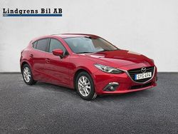 Brun met Begagnad 2015 Mazda 3 Vision Halvkombi | 99 900 kr (Marknadspris)