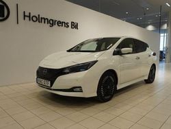 Vit Begagnad 2022 Nissan Leaf N-Connecta Halvkombi | 189 800 kr (Marknadspris)