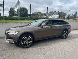 Brun Begagnad 2017 Volvo V90 CC Inscription Kombi | 259 000 kr (Marknadspris)