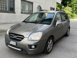 Grå Begagnad 2010 Kia Carens 4 Minibuss | 29 900 kr (Bra pris)
