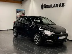 Svart Begagnad 2018 Hyundai i20 Comfort Halvkombi | 84 900 kr (Marknadspris)