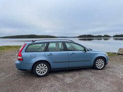 Begagnad 2005 Volvo V50 Kombi | 21 000 kr (Marknadspris)