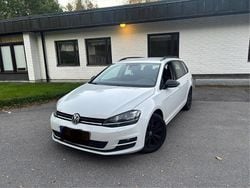 Vit Begagnad 2014 VW Golf VII Kombi | 74 900 kr (Bra pris)
