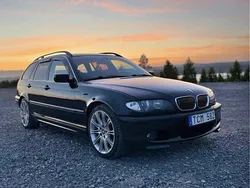Svart Begagnad 2002 BMW 320 M Sport Kombi | 26 000 kr (Marknadspris)