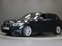 Svart Begagnad 2018 BMW 118 M Sport Halvkombi | 209 000 kr (Marknadspris)