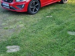 Begagnad 2015 Volvo XC60 R-Design SUV | 160 000 kr (Bra pris)