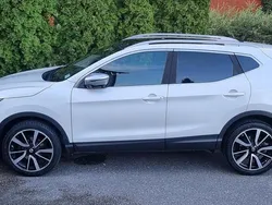 Vit Begagnad 2017 Nissan Qashqai SUV | 139 000 kr