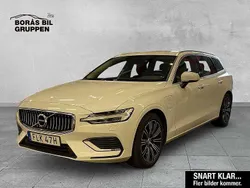 Vit Begagnad 2022 Volvo V60 Inscription Kombi | 275 000 kr (Marknadspris)