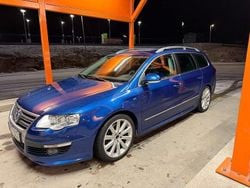 Blå Begagnad 2010 VW Passat R-line Kombi | 79 900 kr (Dyr)
