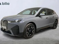 Grå Begagnad 2023 BMW iX Exclusive SUV | 679 000 kr (Dyr)