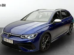 Mörkblå (blå) Begagnad 2023 VW Golf VIII R Kombi | 539 500 kr