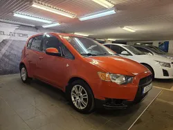 Röd Begagnad 2009 Mitsubishi Colt Halvkombi | 22 500 kr (Marknadspris)