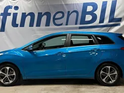Ljusblå (blå) Begagnad 2015 Hyundai i30 Comfort Kombi | 109 500 kr (Bra pris)