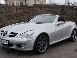 Silver Begagnad 2005 Mercedes SLK350 Cab | 114 900 kr (Bra pris)