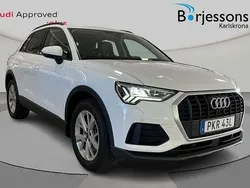 Vit Begagnad 2021 Audi Q3 Proline SUV | 325 000 kr (Marknadspris)