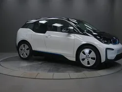 Vit Begagnad 2020 BMW i3 Comfort Edition Halvkombi | 169 000 kr (Bra pris)