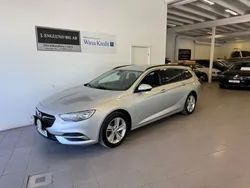 Grå Begagnad 2017 Opel Insignia Enjoy Kombi | 129 900 kr