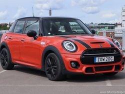 Orange Begagnad 2020 Mini John Cooper Works Halvkombi | 239 000 kr (Marknadspris)