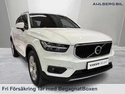 Vit Begagnad 2021 Volvo XC40 Momentum SUV | 309 500 kr (Lite dyr)