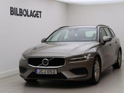 Grå Begagnad 2018 Volvo V60 Momentum Kombi | 244 800 kr (Lite dyr)