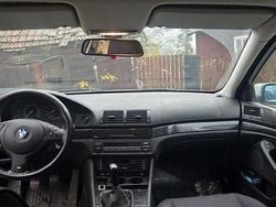 Grå Begagnad 2002 BMW 520 Sedan | 35 000 kr (Marknadspris)