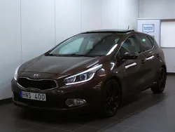 Brun Begagnad 2014 Kia Ceed Halvkombi | 124 900 kr (Lite dyr)