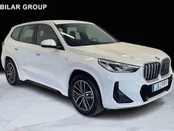 Vit Begagnad 2024 BMW iX1 SUV | 499 000 kr (Dyr)