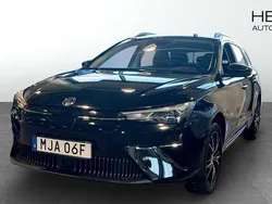 Svart (black) Begagnad 2022 MG MG5 EV Kombi | 224 900 kr (Marknadspris)
