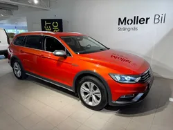 Orange Begagnad 2017 VW Passat Alltrack Kombi | 164 900 kr (Bra pris)