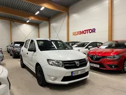 Vit Begagnad 2013 Dacia Sandero Halvkombi | 49 900 kr (Marknadspris)