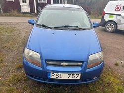 Blå Begagnad 2007 Chevrolet Kalos Halvkombi | 10 000 kr (Marknadspris)