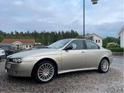 Grå Begagnad 2004 Alfa Romeo 156 Distinctive Sedan | 24 000 kr