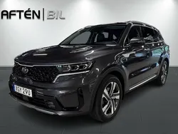 Grå (platinum graphite metallic) Begagnad 2021 Kia Sorento 2 SUV | 349 800 kr (Bra pris)