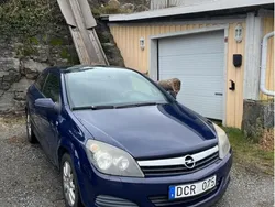 Blå Begagnad 2007 Opel Astra GTC Halvkombi | 30 000 kr