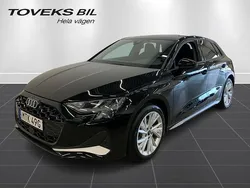 Brilliantsvart Begagnad 2024 Audi A3 Advanced Plus | 329 900 kr (Dyr)