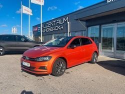 Vit Begagnad 2018 VW Polo Halvkombi | 139 900 kr (Marknadspris)