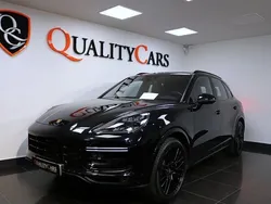 Svart Begagnad 2021 Porsche Cayenne Turbo S SUV | 1 099 000 kr