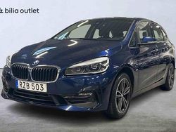 Blå Begagnad 2019 BMW 220 Active Tourer Minibuss | 189 900 kr