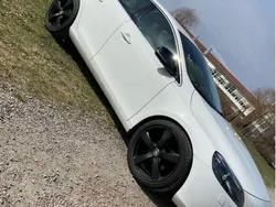 Vit Begagnad 2014 Volvo V40 Momentum Kombi | 119 800 kr (Marknadspris)
