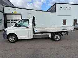 Röd (vit ) Begagnad 2012 VW T5 Van | 64 000 kr